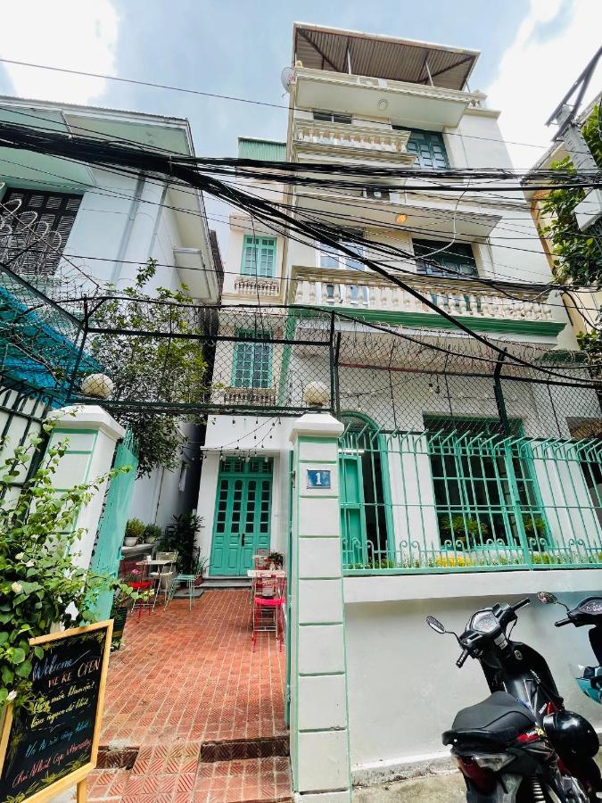 Chu Nhat Cafe & Homestay - So 1 Ngach 38 Ngo 5 Tu Hoa, Tay Ho - Co So 2 Bed & Breakfast