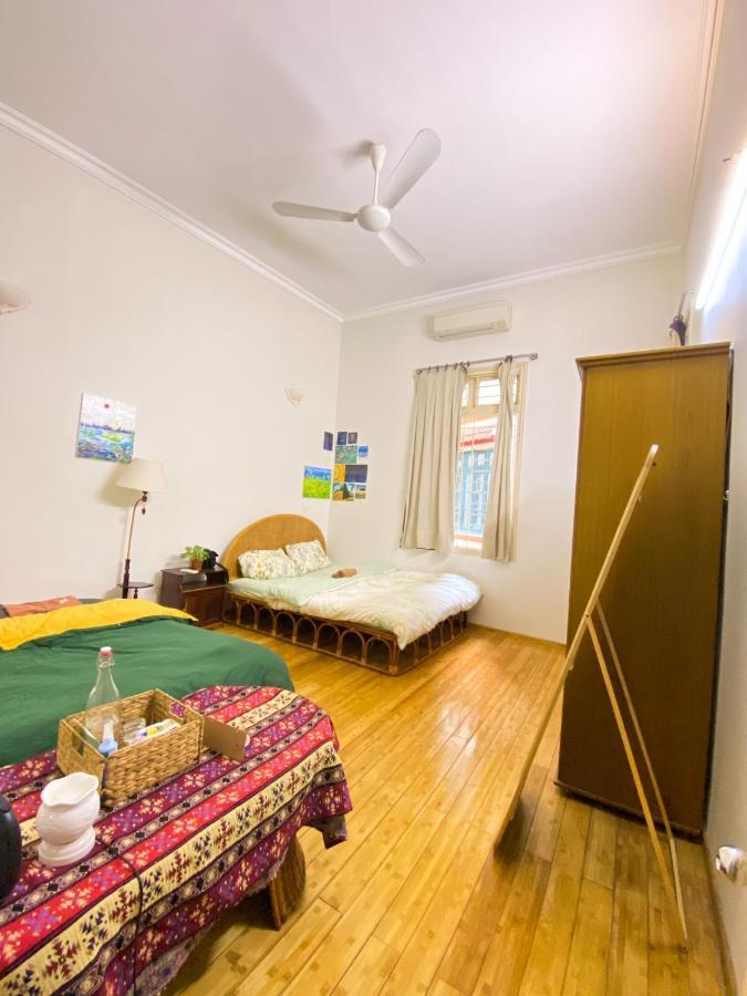 Bed & Breakfast Chu Nhat Cafe & Homestay - So 1 Ngach 38 Ngo 5 Tu Hoa, Tay Ho - Co So 2 Hanoi